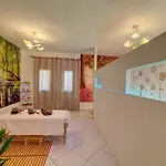 The Fantastic Resid Badus T6sv 2bedapt Sleeps 6