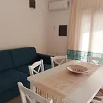 The Fantastic Resid Badus T6sv 2bedapt Sleeps 6 * Бадеси