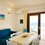 The Fantastic Resid Badus T6sv 2bedapt Sleeps 6 Апартаменты Бадеси