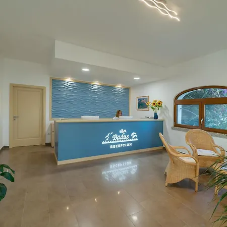 The Fantastic Resid Badus T6sv 2bedapt Sleeps 6