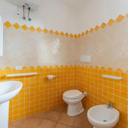 The Fantastic Resid Badus T6sv 2bedapt Sleeps 6 Apartmán Badesi