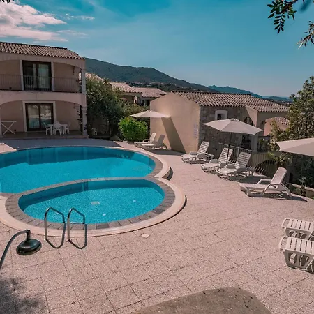 The Fantastic Resid Badus T6sv 2bedapt Sleeps 6 Badesi