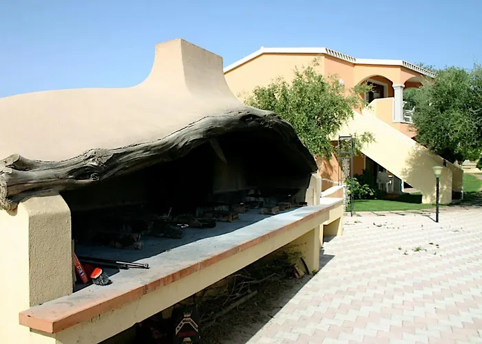 The Fantastic Resid Badus T6sv 2bedapt Sleeps 6 Apartamento Badesi