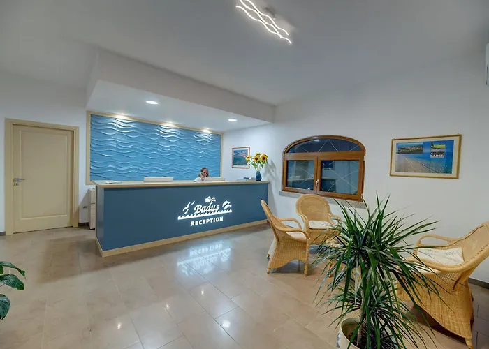 The Fantastic Resid Badus T6sv 2bedapt Sleeps 6