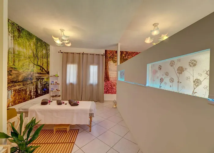 The Fantastic Resid Badus T6sv 2bedapt Sleeps 6